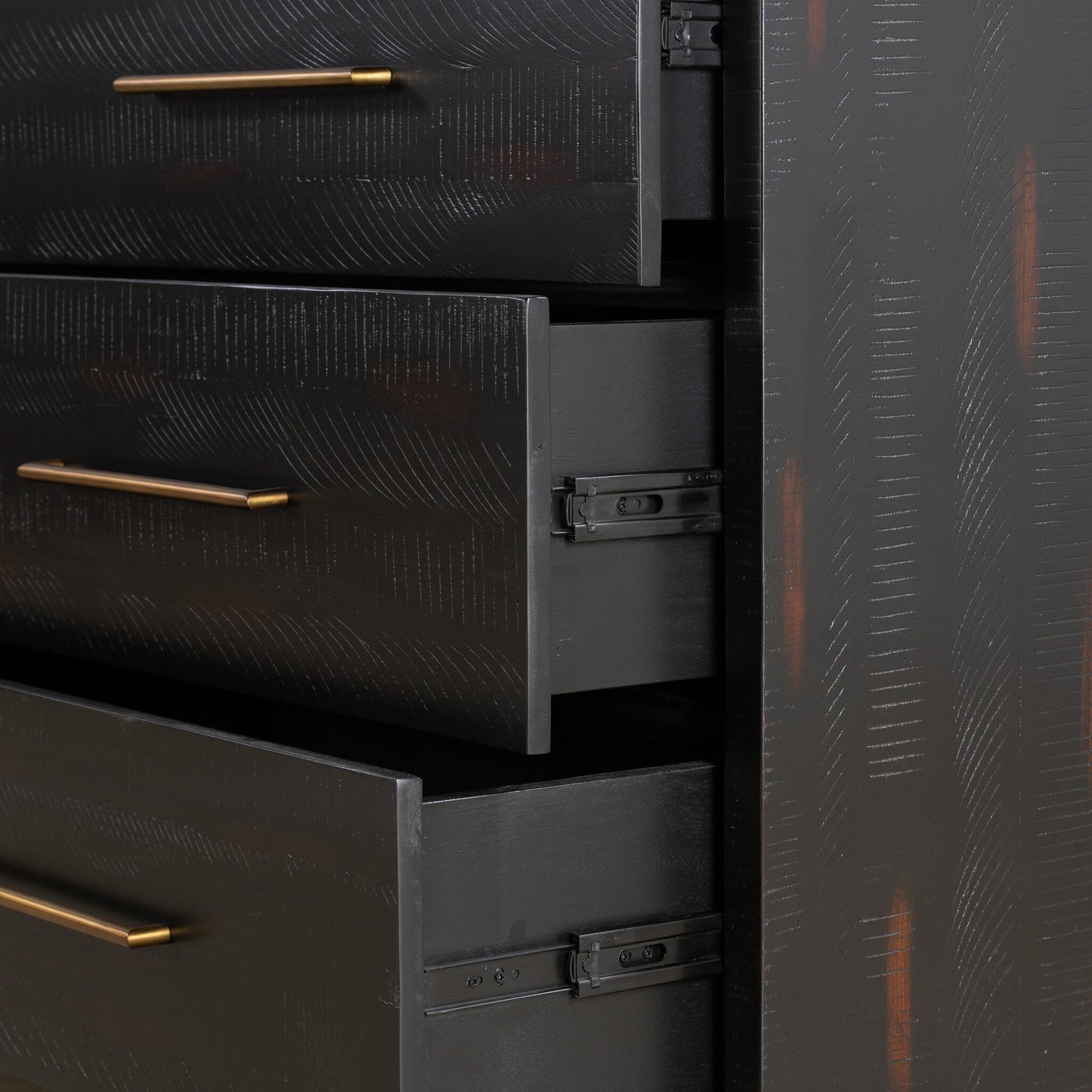 Ulori 9 Drawer Dresser